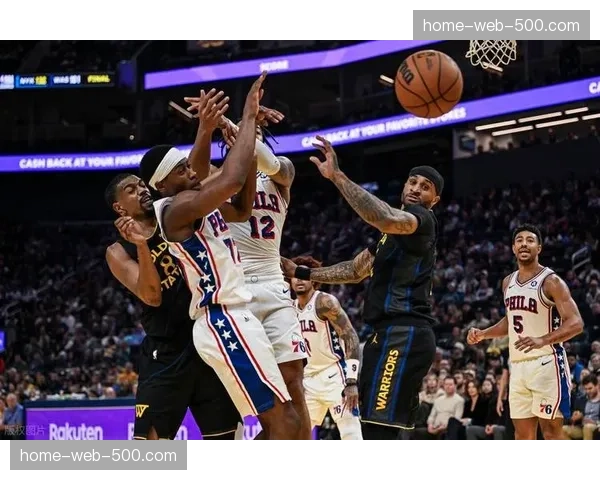 尼克斯大胜76人49分创纪录展现团队篮球威力